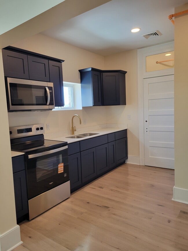 Photo - 233 N Front St Unit 301