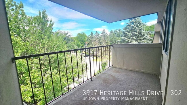 Photo - 3917 Heritage Hills Dr