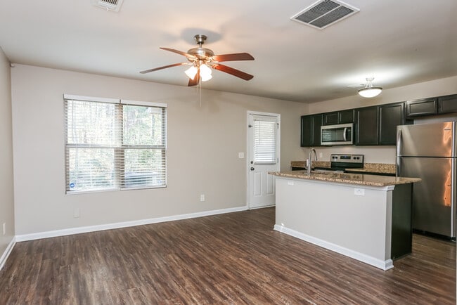 Photo - 2405 Marlin Dr