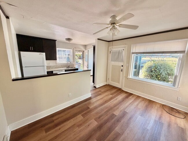 Photo - 1517 N Russet St