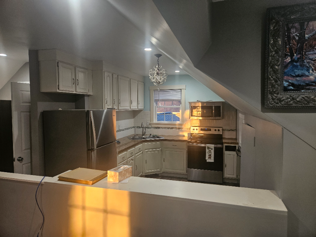 Photo - 64 Kenyon St Apartment Unit 114 dexter st