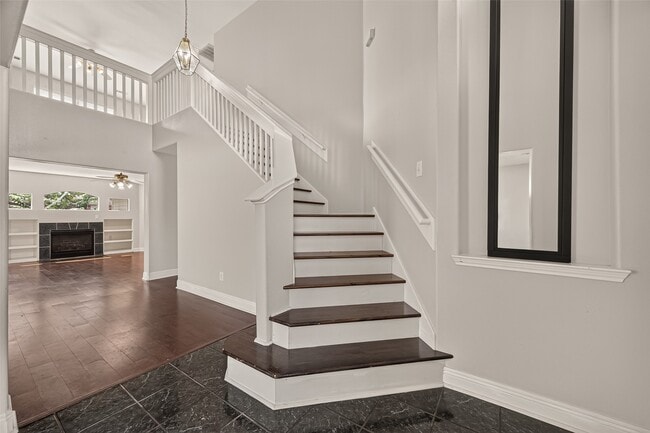 Building Photo - 18203 Winding Timbers Ln