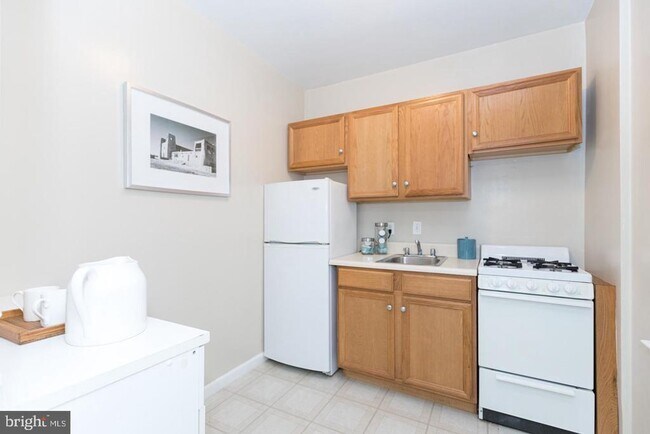 Photo - 135 S 19th St Unit 1002