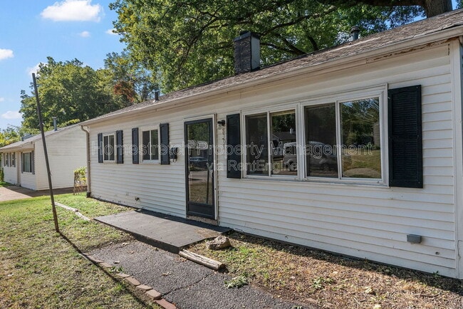 Photo - 8301 Edna Ave