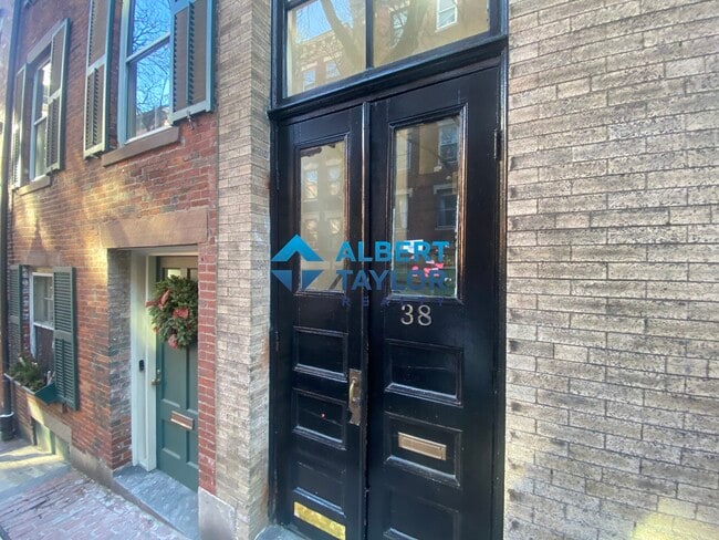 Photo - 36 Garden St