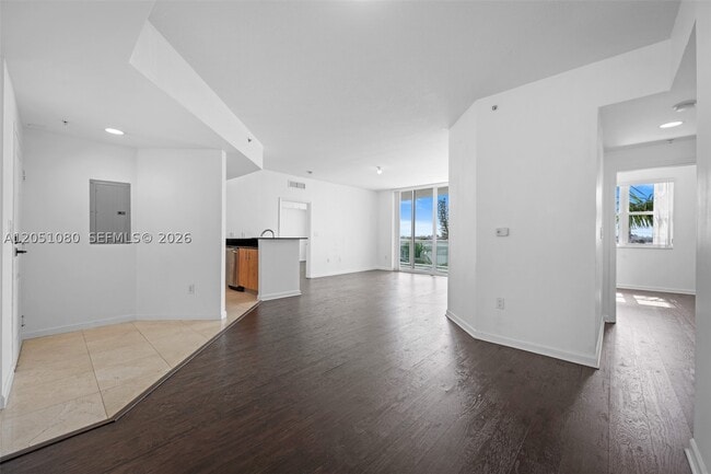 Photo - 7910 Harbor Island Dr Unit 402