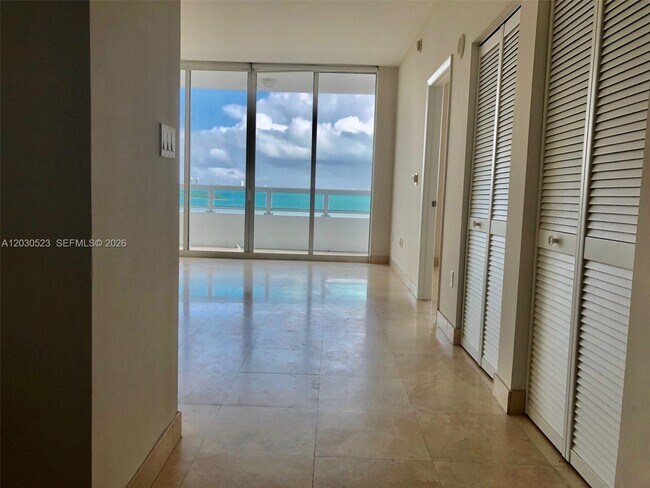 Photo - 1800 N Bayshore Dr Unit 605