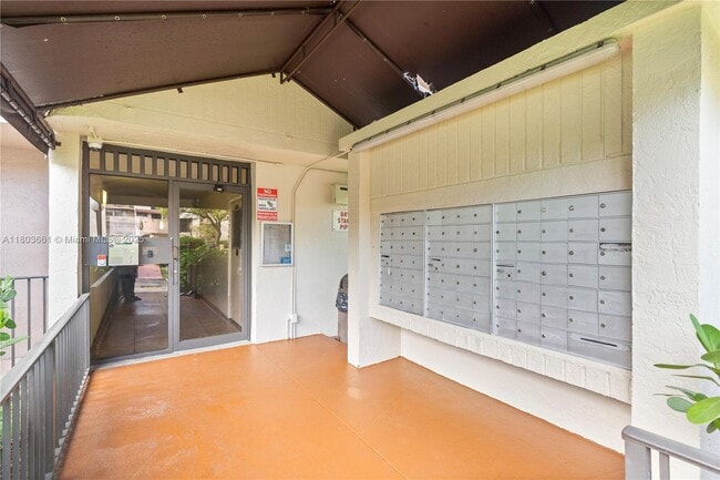 Photo - 2701 Riverside Dr Unit 413-B