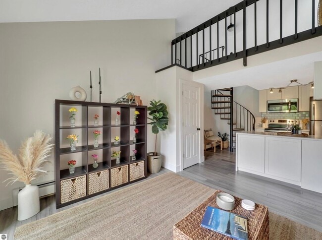 Photo - 4275 Mitchell Creek Dr Unit 8D