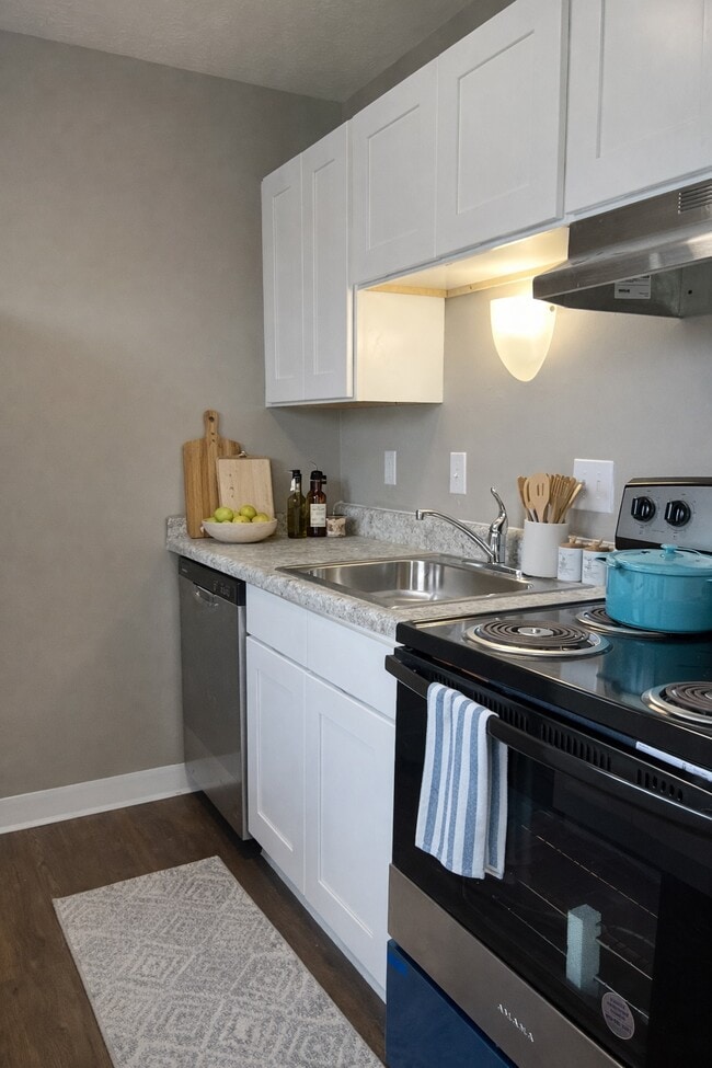 Photo - Woodland Village