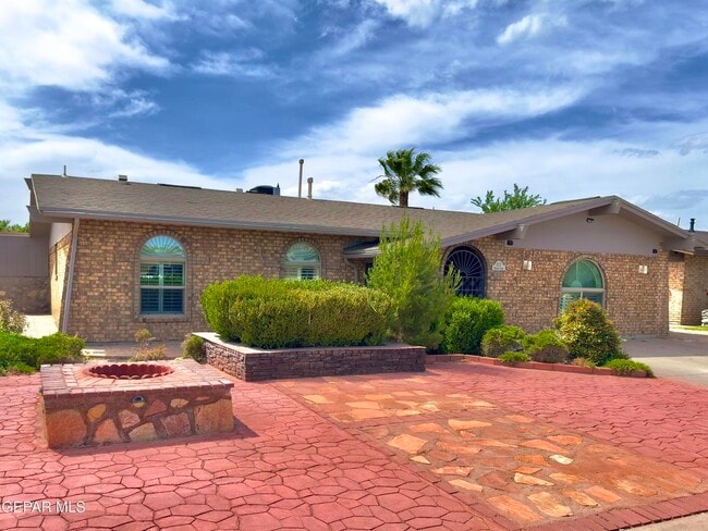 Photo - 3217 Funston Pl