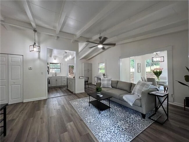 Photo - 2956 Monterey Dr