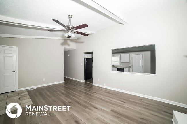 Photo - 162 Dober Ct