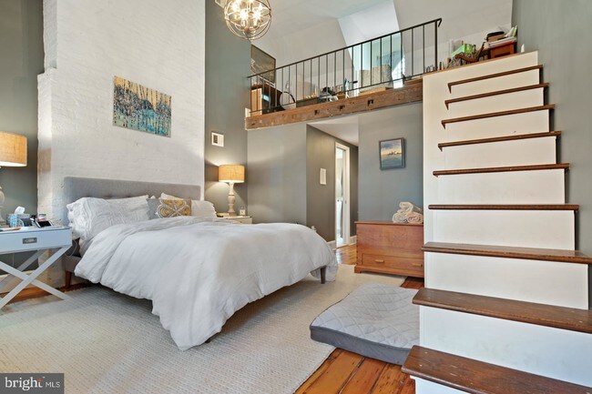 Photo - 1245 Lombard St