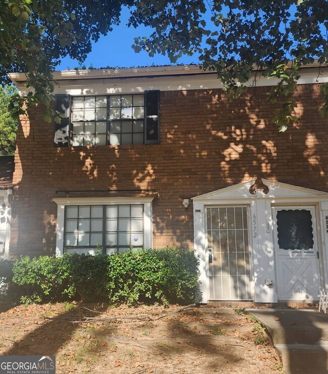 Photo - 6572 Sleepy Hollow Ln Townhome