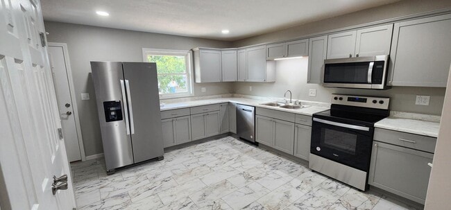 Photo - 520 Des Moines St