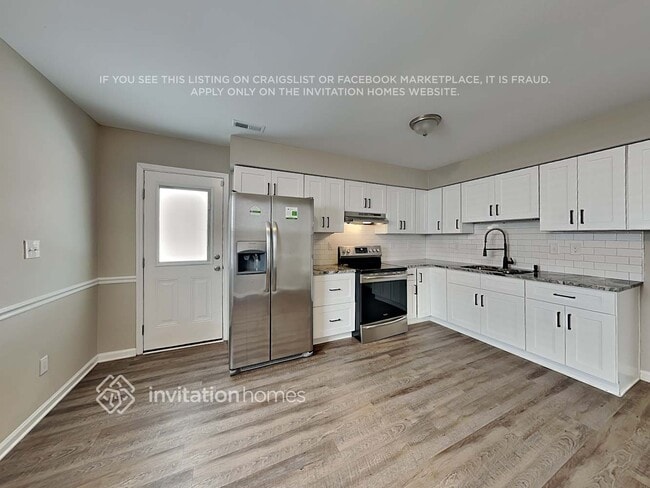 Photo - 200 Denver Ave