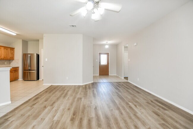 Photo - 705 Orchid Blvd