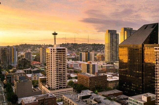 Building Photo - 1 bedroom in Seattle WA 98121 Unit 400 Rental