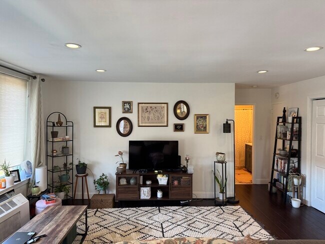 Photo - 184 Saint Paul St Unit 604