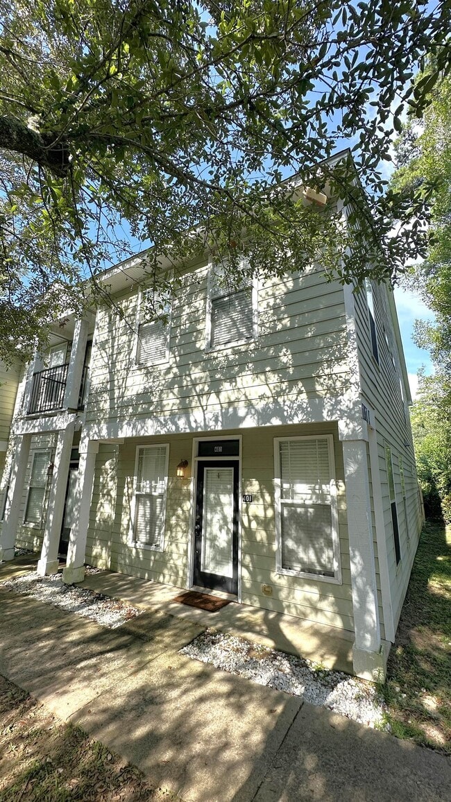 Building Photo - 1417 Pullen Rd Rental