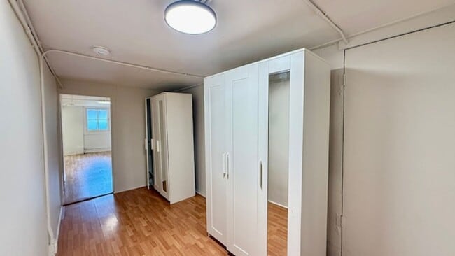 Photo - LT14MAIN Unit LT14871A