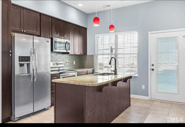 Room in House on Pineland Cir