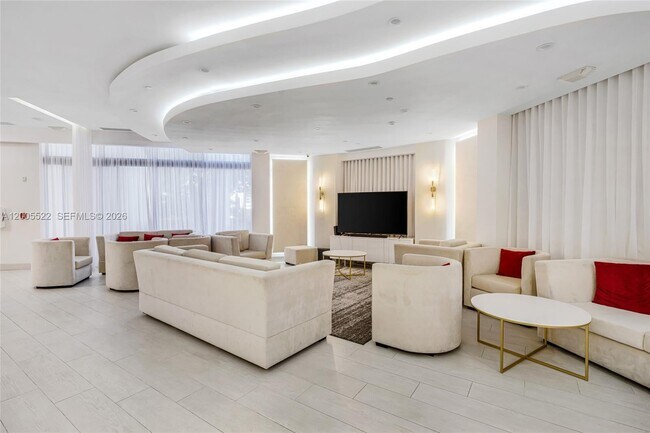 Photo - 3610 Yacht Club Dr Unit 1016