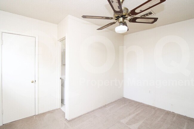 Photo - 16 1/2 South 81st Street