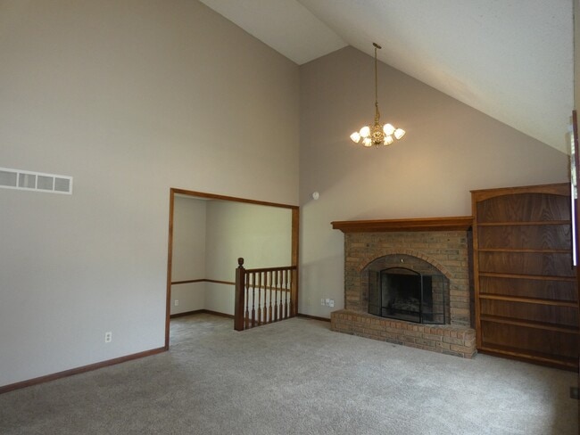 Photo - 208 NW 101 St