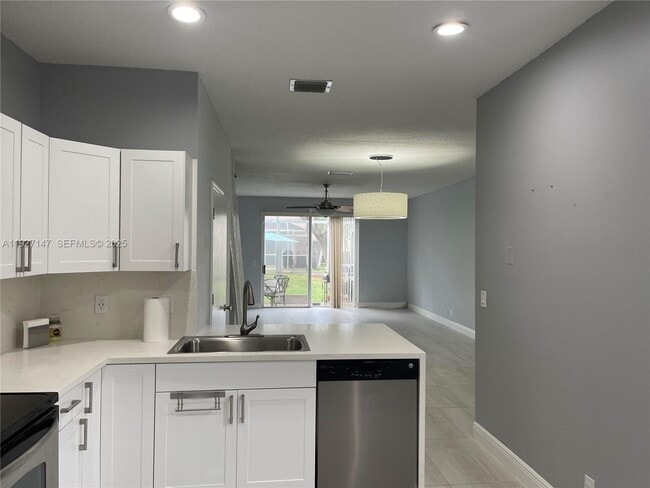 Photo - 1861 Salerno Cir