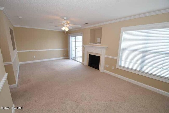 Photo - 104 Chandler Dr
