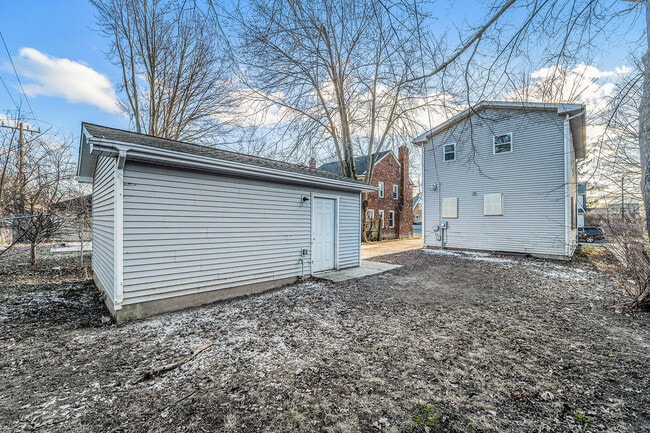 Photo - 4128 Buckingham Ave
