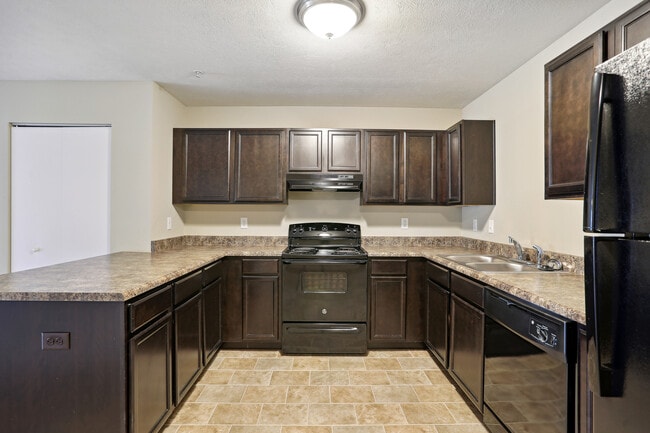 Photo - Eastland Apartments