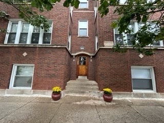 Building Photo - 1646 W Fargo Ave Unit 2 Rental