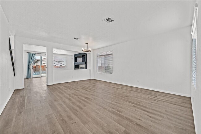 Photo - Desirable 4 Bedroom Home with Pool near Summerlin!