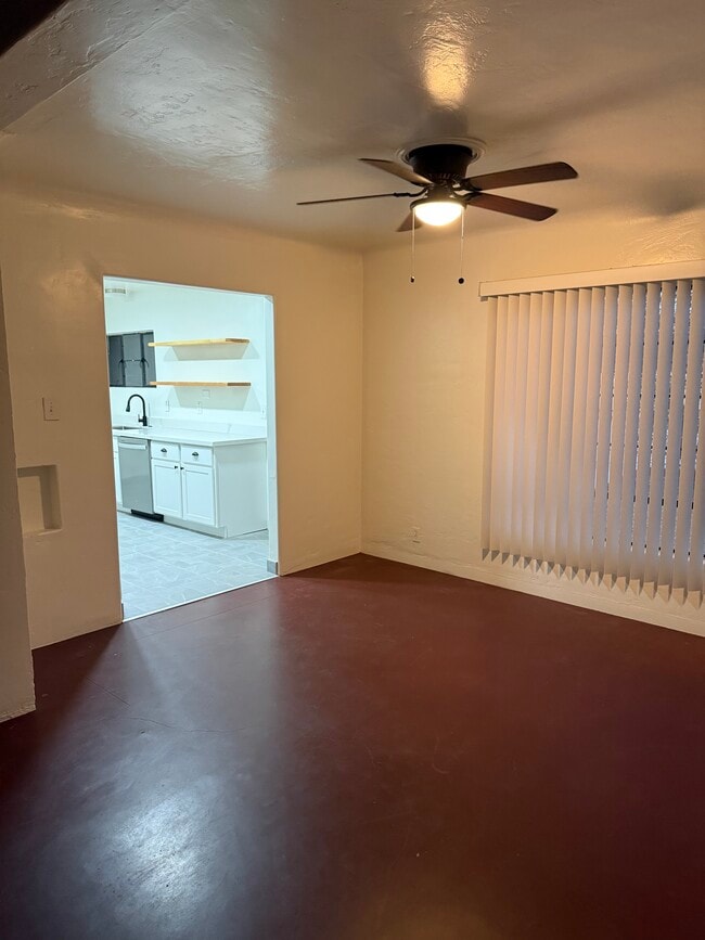 1225 S Maple Ave Unidad A