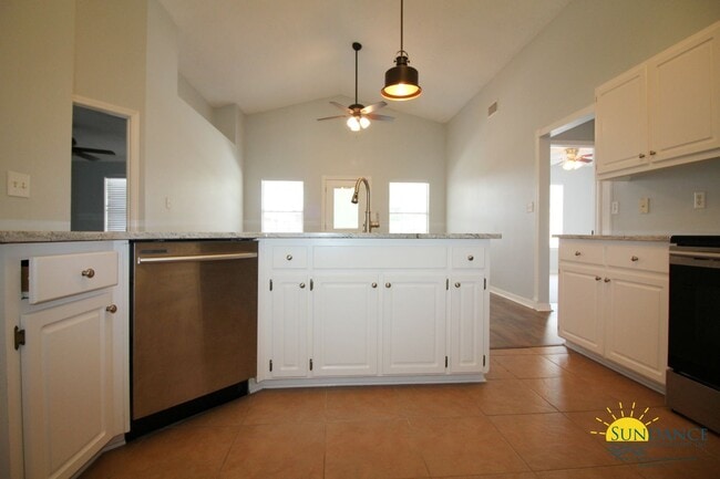 Photo - Beautiful 3 Bedroom Home in Fort Walton Beach