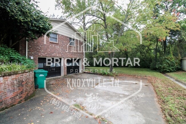 Photo - 8637 Glen Echo Dr