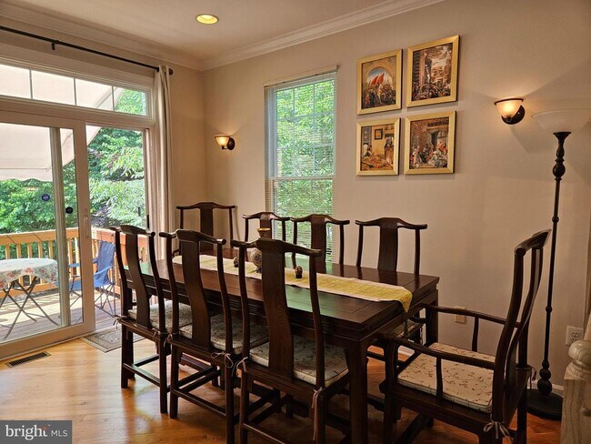 Photo - 9659 Athens Pl