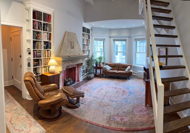 Photo - 534 W Brompton Ave Unit Brompton Manor