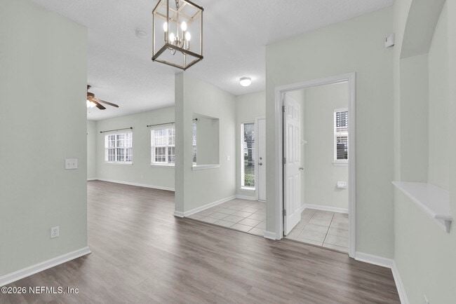 Photo - 1745 Forest Lake Cir W