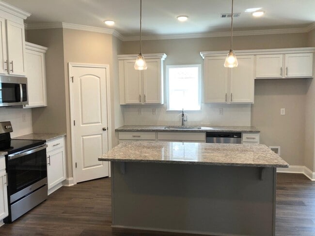 Photo - 246 Andrews Ln