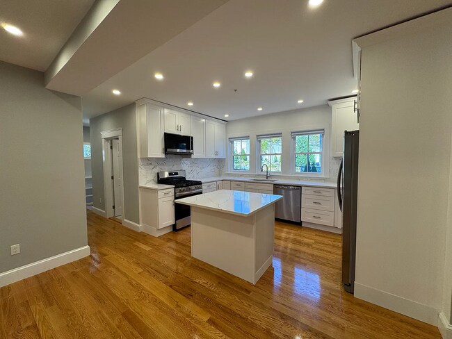 Photo - 86 Orchard St Unit 1