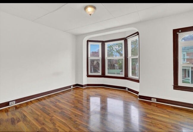 Photo - 213 Kurtz Ave