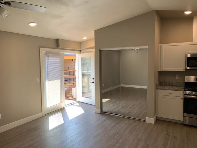 Photo - 14871 Iditarod Trail Loop Unit 202