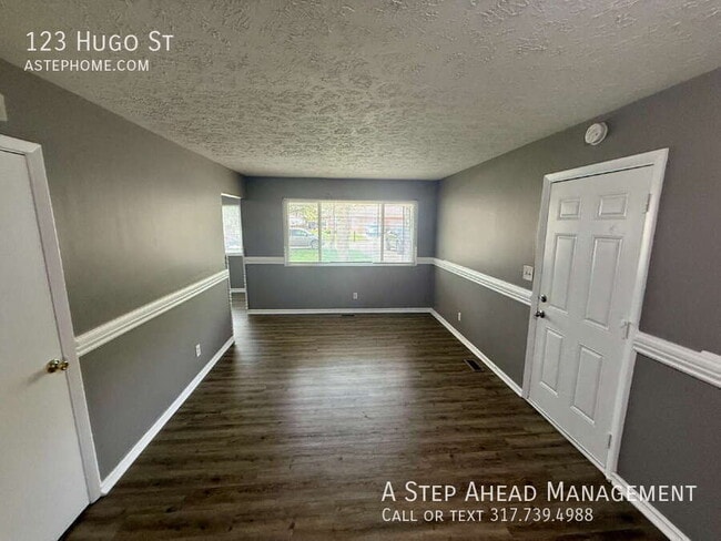 Photo - 123 Hugo St