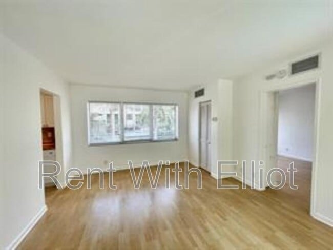 Photo - 77 Hendricks Isle