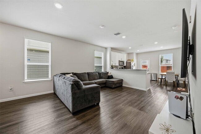Photo - 6435 Kimball Mill Ln