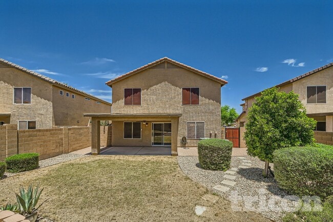 Photo - 1351 E Stirrup Ln